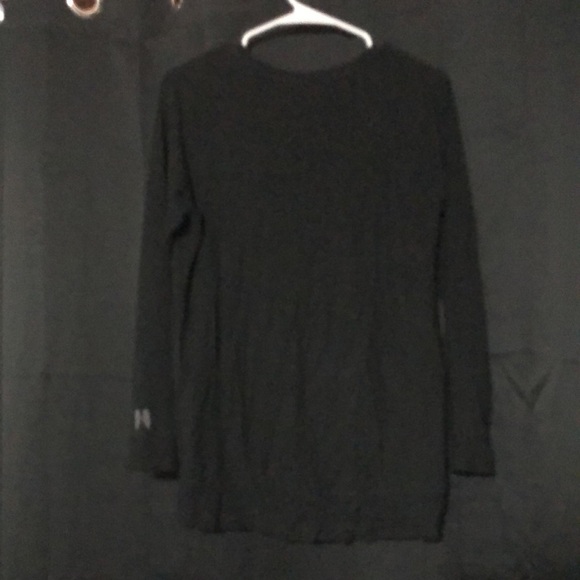 Victoria’s Secret Top with Pocket Size Medium - Picture 5 of 5